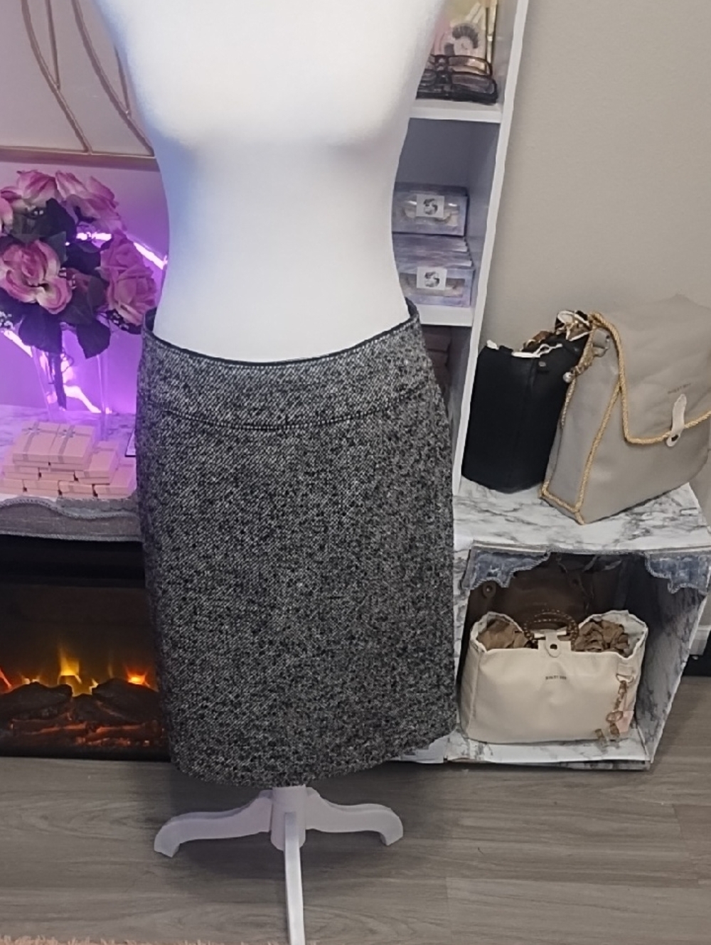 Banana Republic Black and Gray Tweed Pencil Skirt